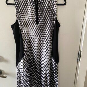 GG BLU BLACK AND WHITE GOLF DRESS